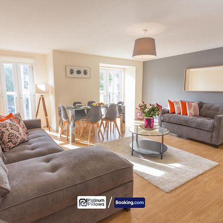 Modern Oxford 2 Bedroom Apartments, Families & Contractor Accommodation, Near John Radcliffe Hospital エクステリア 写真