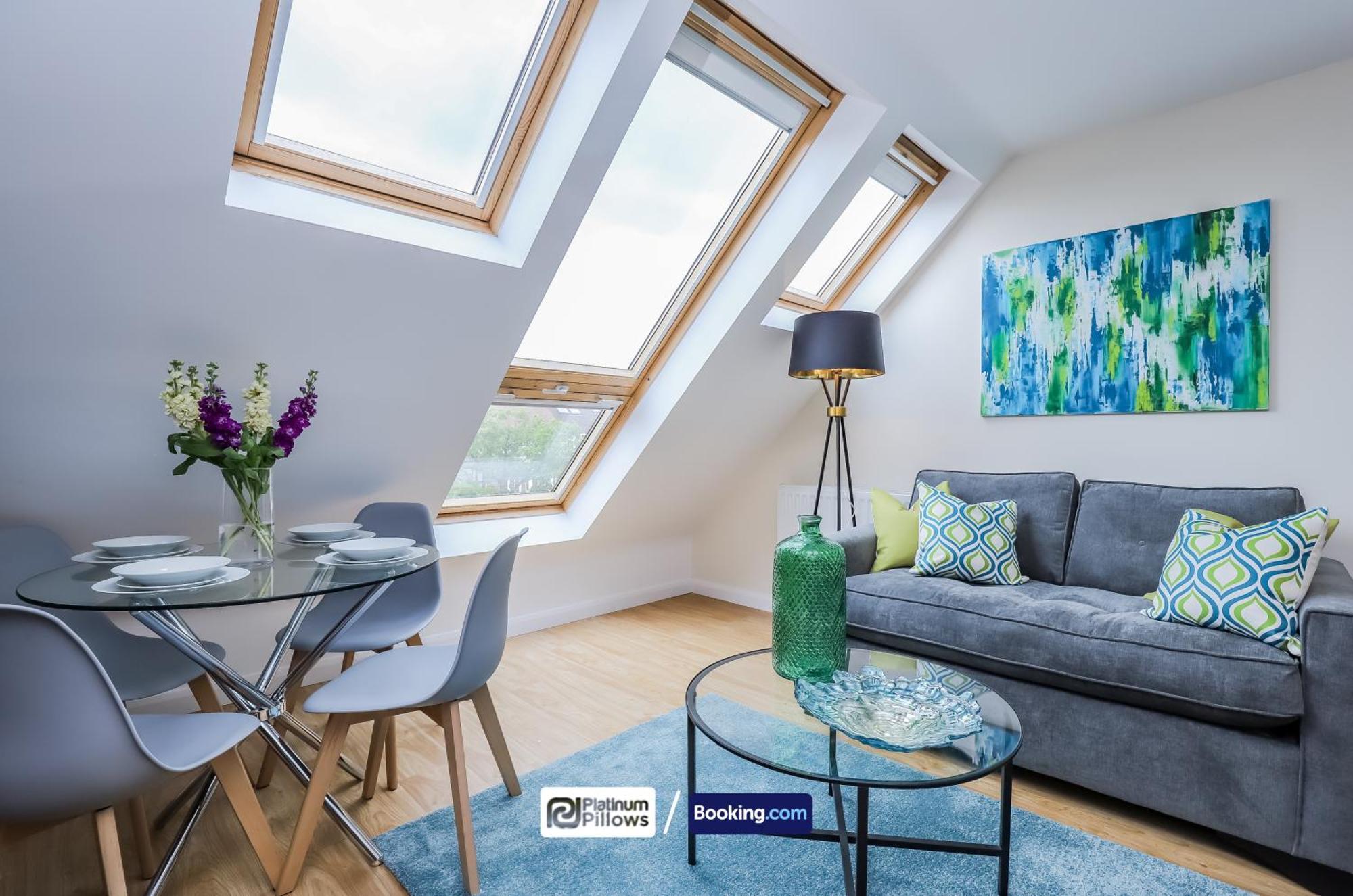 Modern Oxford 2 Bedroom Apartments, Families & Contractor Accommodation, Near John Radcliffe Hospital エクステリア 写真