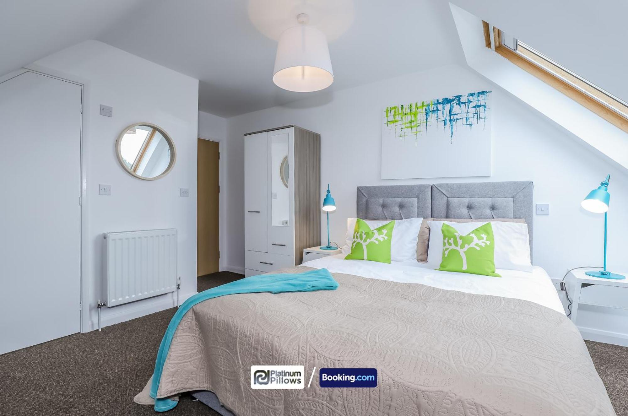 Modern Oxford 2 Bedroom Apartments, Families & Contractor Accommodation, Near John Radcliffe Hospital エクステリア 写真